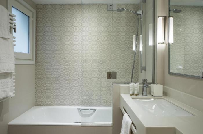 Hotel Parc Saint-Severin - Esprit De France Париж Стая снимка
