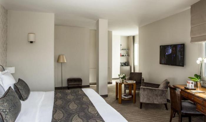 Hotel Parc Saint-Severin - Esprit De France Париж Стая снимка